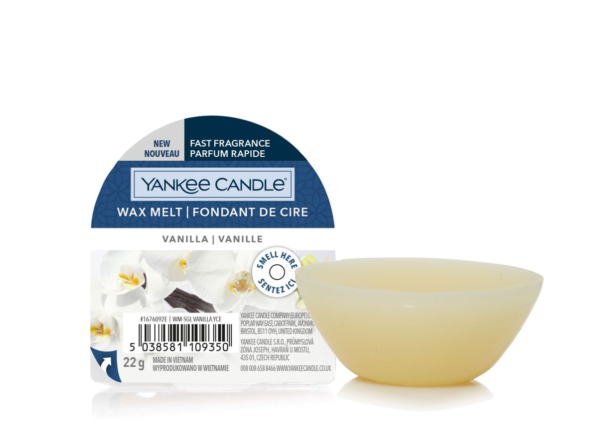 Informazioni sulla fragranza Vaniglia Una fragranza ispirata alla vaniglia pura, dolce e leggera, zuccherina ma cremosa, e sempre seducente. Collocate la tart di cera in un bruciatore per tart e accendete una Tea Light non profumata sotto. Man mano che la cera si scioglie, inizia a esalare il profumo. tuttochic.live