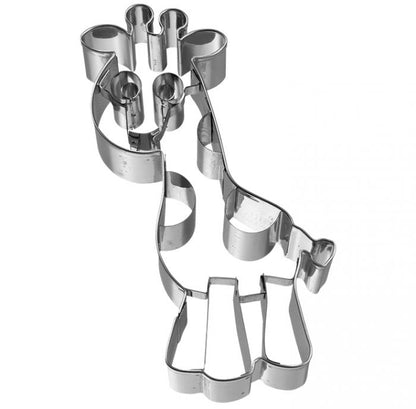 Tagliabiscotti Giraffa, con goffratura interna, in acciaio inox 11 cm, lavabile in lavastoviglie. I nostri tagliabiscotti possono essere utilizzati anche per pane, burro, formaggio, salsiccia, frutta... In questo modo puoi potenziare ogni buffet e ogni pausa pranzo. In negozio e online su tuttochic.live