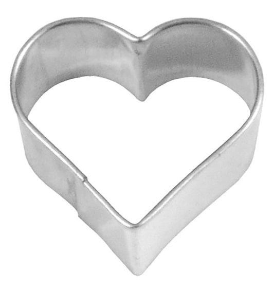 Tagliabiscotti Cuore, in acciaio inox cm 5,5, lavabile in lavastoviglie. I nostri tagliabiscotti non sono ideali solo per cuocere i biscotti. Possono essere utilizzati anche per pane, burro, formaggio, salsiccia, frutta. In questo modo puoi potenziare ogni buffet e ogni pausa pranzo. In negozio e online su tuttochic.live