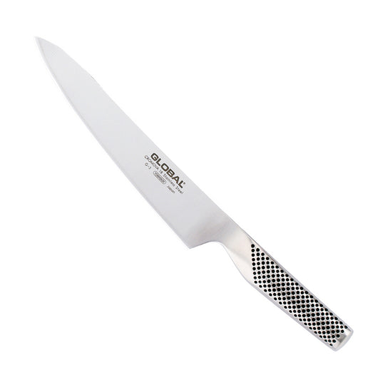 Coltello adatto per tagli sottili di carne e pesce grazie alla sua lama sottile e stretta. I coltelli Global sono realizzati con il miglior acciaio inossidabile: le lame sono in CROMOVA, uno speciale acciaio inox, temperato a 56°-58°C Rockwell. In negozio e online su tuttochic.live