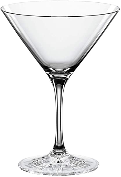 Set di 4 coppe Martini Cocktail in vetro cristallino lavorato. Dimensioni: mm 103 x 140 h - Capacità: 165 ml Lavabile in lavastoviglie. In negozio e online su tuttochic.live