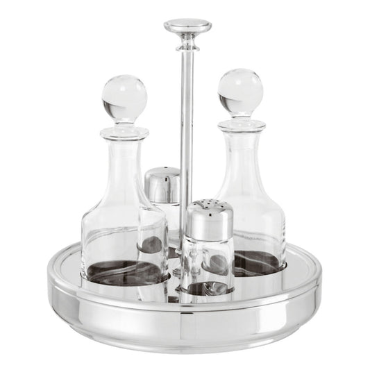 Set olio, aceto, sale e pepe con cestello rotondo in acciaio argentato e cristallo della collezione Elite di Sambonet. Provvedere ad una lucidatura con l’ausilio di specifici prodotti per l'argento. Dimensioni: Altezza: 20,50 cm Diametro: 19,00 cm Peso dell'articolo: 1,56 kg. In negozio e online su tuttochic.live