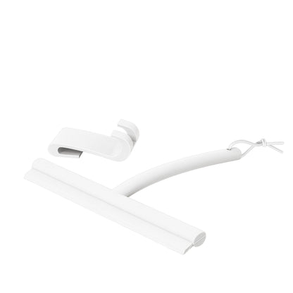 Tergivetro per doccia in silicone bianco con gancio di supporto collezione VIPO di Blomus.