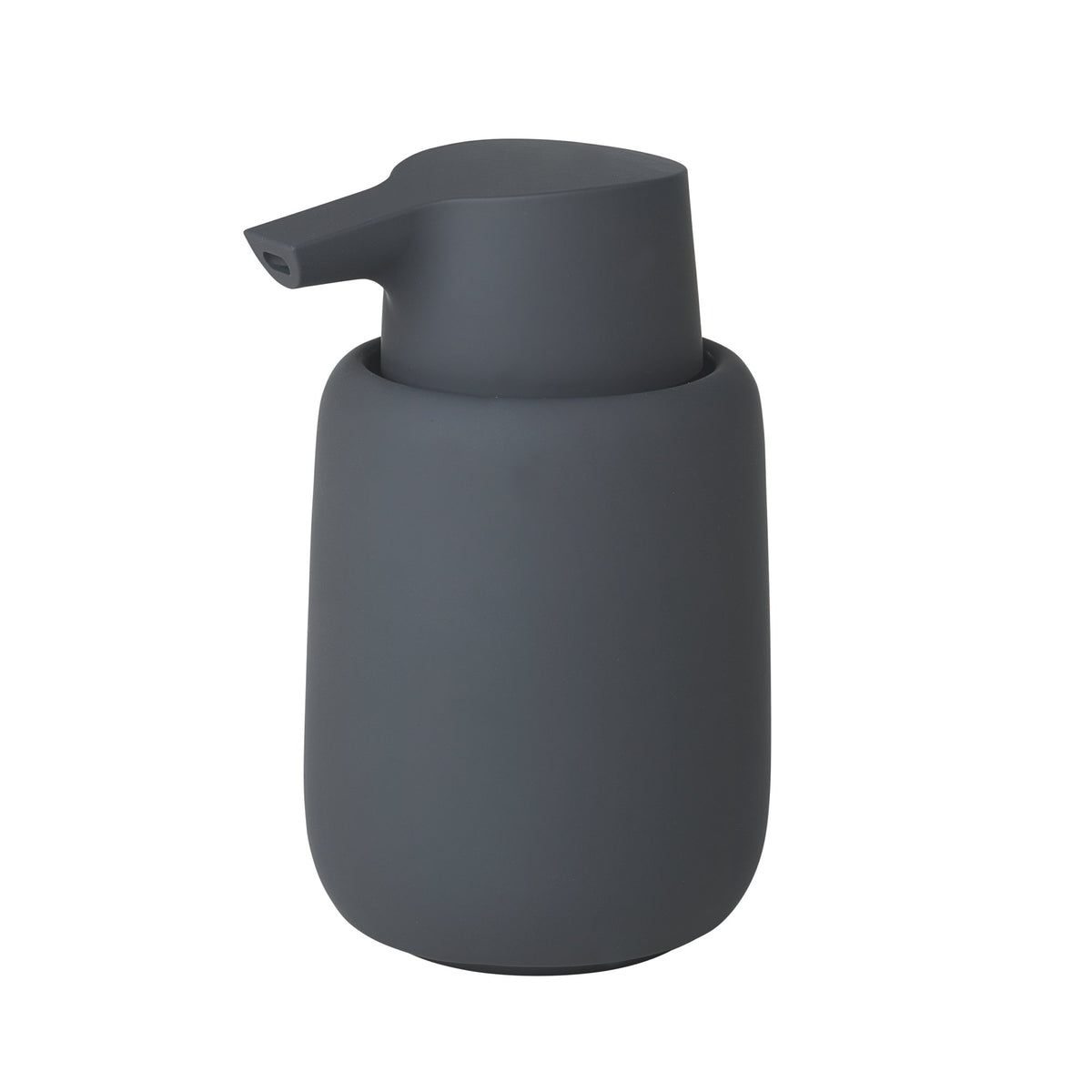 Il dispenser di sapone SONO nell'elegante colore magnet (grigio scuro) ha una capacità di 250 ml di sapone liquido. La superficie opaca, morbida e vellutata è piacevole al tatto. Dimensioni: cm 8,6 x 14,5 h. In negozio e online su tuttochic.live
