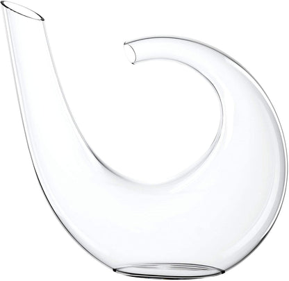 Decanter da vino fatto a mano in vetro cristallino modello Highline di Spiegelau a forma curva.