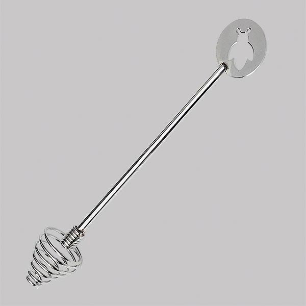 Cucchiaio servimiele in acciaio inox. Dimensioni: cm 17 Lavabile in lavastoviglie. In negozio e online su tuttochic.live