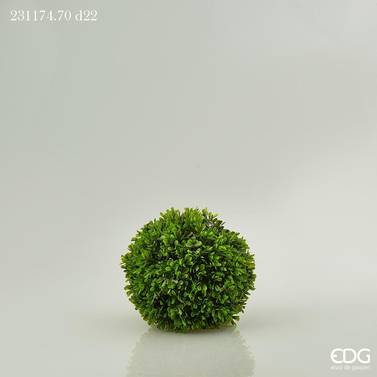 Sfera Bosso artificiale diametro cm. 22. Materiale: plastica. In negozio e online su tuttochic.live