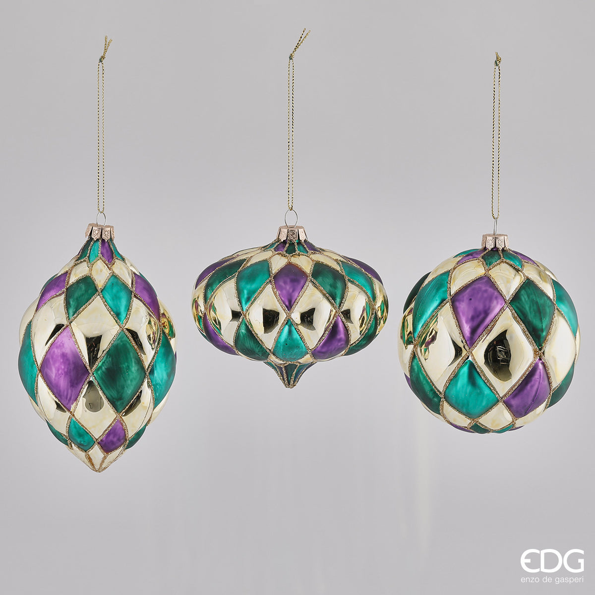 Decorazione per albero in vetro multicolor cm. 14 assortite. In negozio e online su tuttochic.live