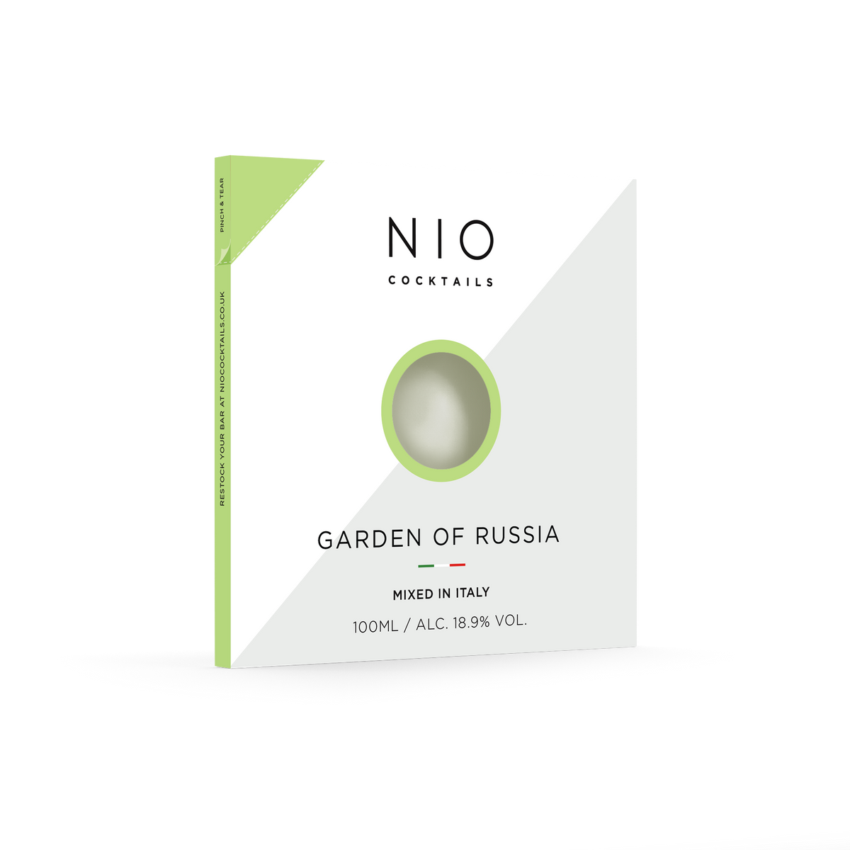 Cocktail Garden of Russia Una versione insolita, fresca e fragrante della Vodka Sour con un tocco di fiori di sambuco. I cocktail NIO sono creati su ricetta di Patrick Pistolesi, miscelati artigianalmente in Italia e confezionati in packaging di design 100% riciclabile. In negozio e online su tuttochic.live