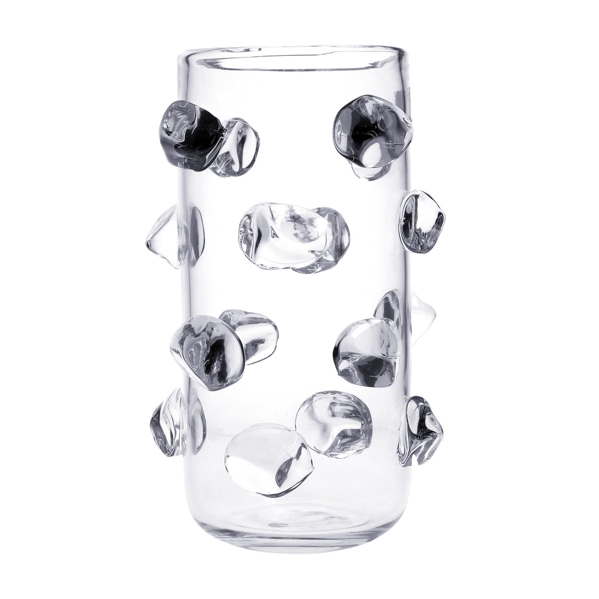 Vaso portafiori in vetro trasparente con applicazioni a forma di sassi sempre in vetro trasparente. Dimensioni: Ø 20 ; h 32,5 cm, peso: 3,5 kg. In negozio e online su tuttochic.live