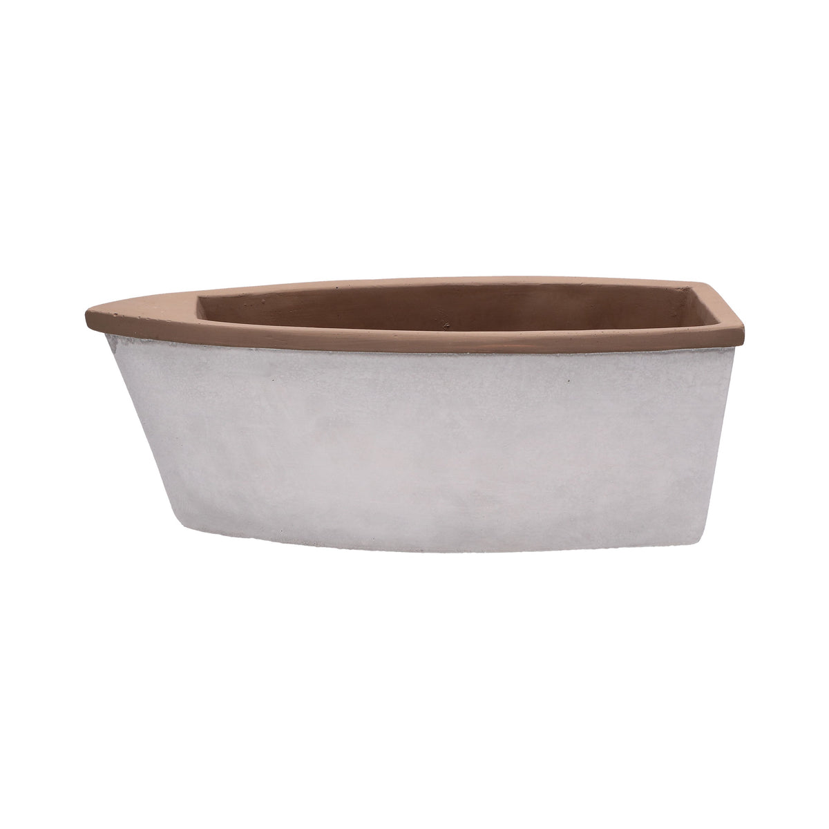 Cachepot a forma di barca in resina cementizia decorata. Dimensioni: cm 30 x 12.5 x 11 h. In negozio e online su tuttochic.live