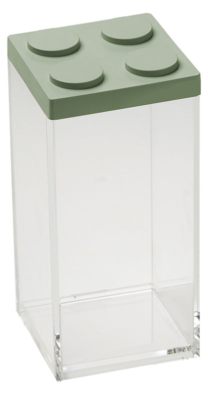 Barattolo contenitore ermetico in acrilico trasparente con coperchio in stile Lego, assemblabili e modulabili. Utilizzabili non solo in cucina, lavabili in lavastoviglie, idonei al contatto alimentare. Dimensione: cm.10 x 10 x h 20,5. Capacità: lt.1,5 Colore: verde salvia Made in Italy