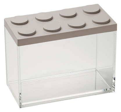 Barattolo contenitore ermetico in acrilico trasparente con coperchio in stile Lego, assemblabili e modulabili. Utilizzabili non solo in cucina, lavabili in lavastoviglie, idonei al contatto alimentare. Dimensione: cm.10 x 20 x h 15,5 Capacità: lt. 2 Colore: tortora Made in Italy