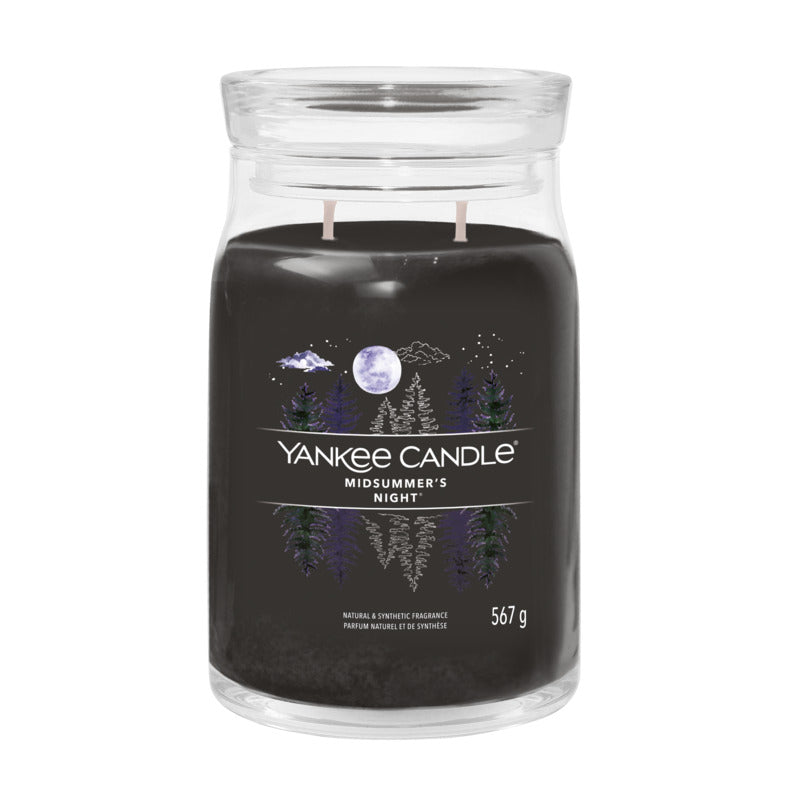 Informazioni sulla fragranza  Questa è una fragranza Fresca e Pulita. Una miscela inebriante e maschile ispirata alle note di muschio, patchouli, salvia e colonia di mogano. Candela realizzata con due stoppini e un mix di altissima qualità di cera di soia. Tempo di combustione: 60 a 90 ore. In negozio e online su tuttochic.live