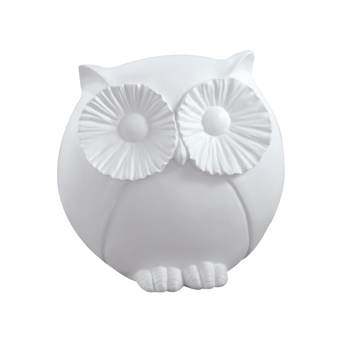 Figura Gufo in resina bianca opaca. Dimensioni: cm 19,5 x 11 x 19,5 h. In negozio e online su tuttochic.live