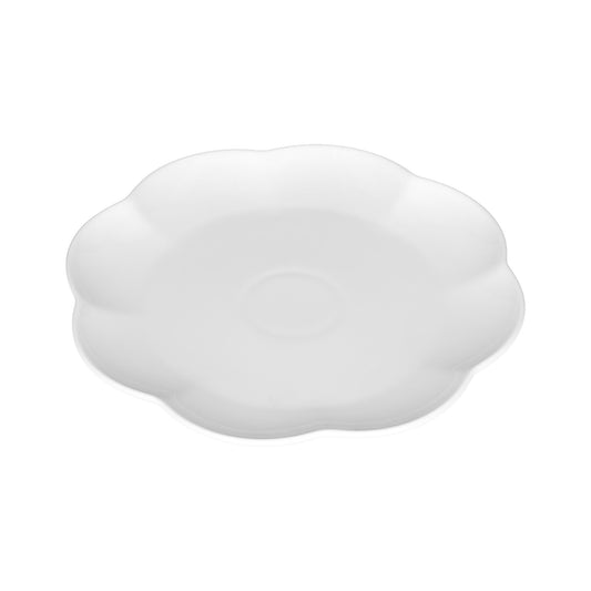 Set di 6 piatti frutta in porcellana di colore bianco diam. 23 x 2h Lavabile in lavastoviglie Utilizzabile in microonde Utilizzabile in forno tradizionale. In negozio e online su tuttochic.live