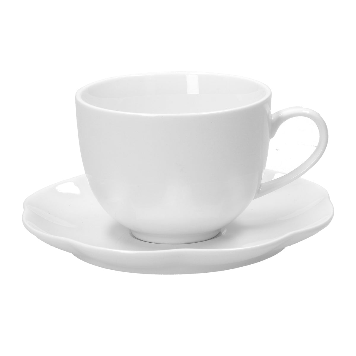 Tazza colazione con piattino in porcellana bianca. Dimensioni: 450 cc; Ø 11; h7 cm Lavabile in lavastoviglie Utilizzabile in microonde Utilizzabile in forno tradizionale. In negozio e online su tuttochic.live
