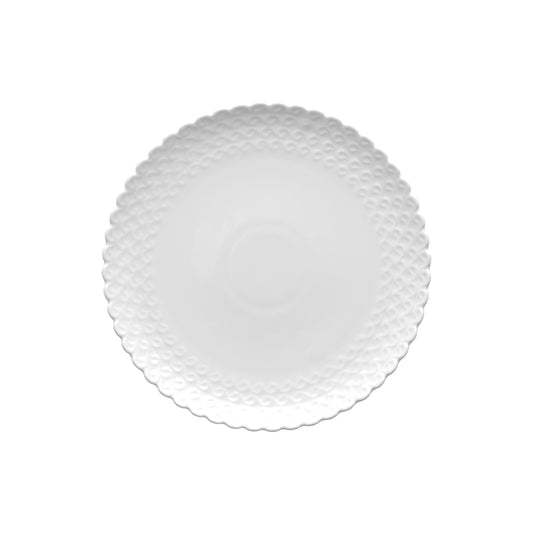 Confezione di 6 piatti da frutta in porcellana lavorata di colore bianco. Linea Momenti, per dare un tocco di eleganza ad ogni apparecchiatura. Dimensioni: diametro cm 20, h 2 cm Utilizzabile in forno tradizionale Utilizzabile in forno a microonde Lavabile in lavastoviglie. In negozio e online su tuttochic.live