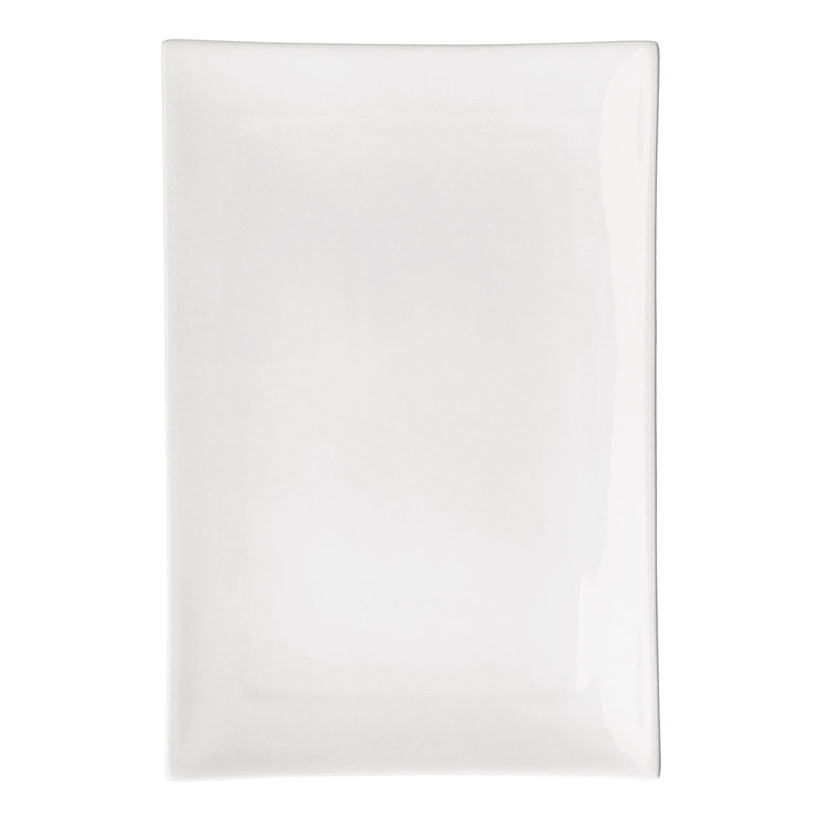 Piatto rettangolare in porcellana bianca. Linea Gourmet Quando il design incontra il food, la linearità diventa la massima espressione dell’eleganza in tavola. Dimensioni: cm 35 x 23 x h 2,4 Utilizzabile in forno a microonde Lavabile in lavastoviglie. In negozio e online su tuttochic.live