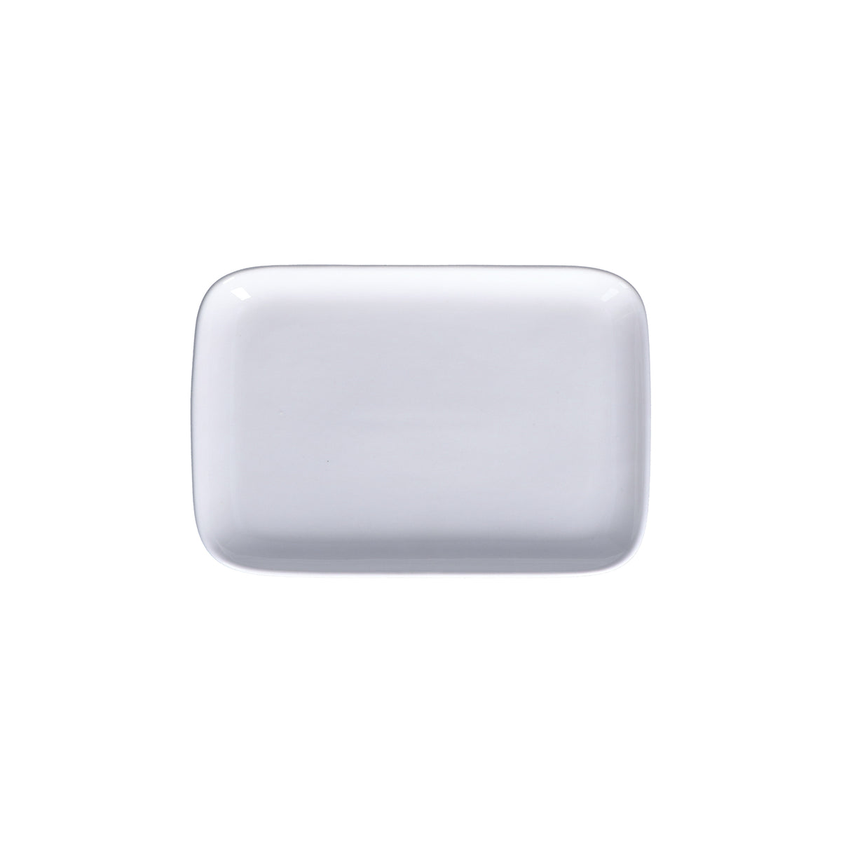 Piattino rettangolare in porcellana bianca. Linea Essenziale New Age Quando il design incontra il food, la linearità diventa la massima espressione dell’eleganza in tavola. Dimensioni: cm 22 X 15 X 2,1 h Utilizzabile in forno a microonde e tradizionale Lavabile in lavastoviglie. In negozio e online su tuttochic.live
