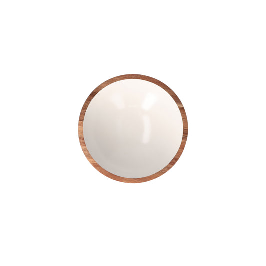 Ciotola tonda in legno laccato. Dimensioni: cm Ø 20,3 x 5,7 Collezione Libeccio Un set di accessori intramontabili in legno smaltato, da collezionare uno dopo l'altro. Immancabili in credenza e preziosi sulla tavola, per servire in puro stile La Porcellana Bianca. Lavare a mano. In negozio e online su tuttochic.live