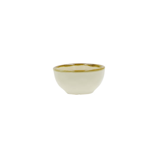 Ciotolina in porcellana di colore avorio. Colori e forme moderne si mescolano con armonia ed elementi della tradizione. Dimensioni: cm Ø 7 x 3,5 h. Materiali: Stoneware Lavabile in lavastoviglie Utilizzabile in microonde Non Utilizzabile in forno tradizionale. In negozio e online su tuttochic.live