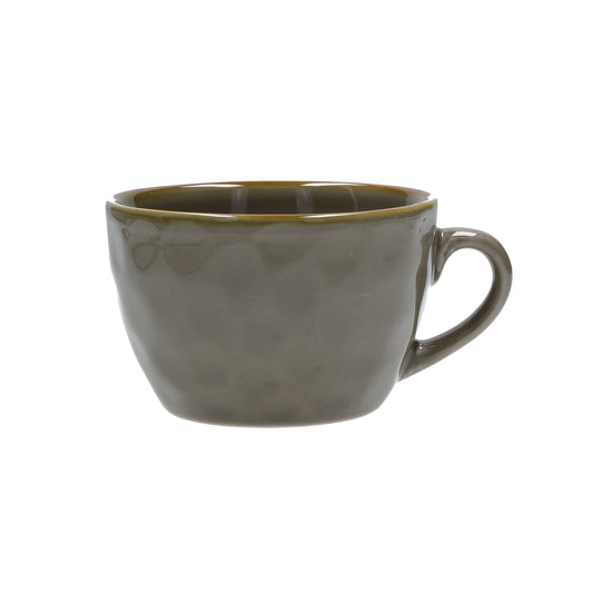 Tazza da colazione in porcellana di colore grigio tortora. Colori e forme moderne si mescolano con armonia ed elementi della tradizione. Dimensioni: Ø 7 cm, 420 cc. In negozio e online su tuttochic.live