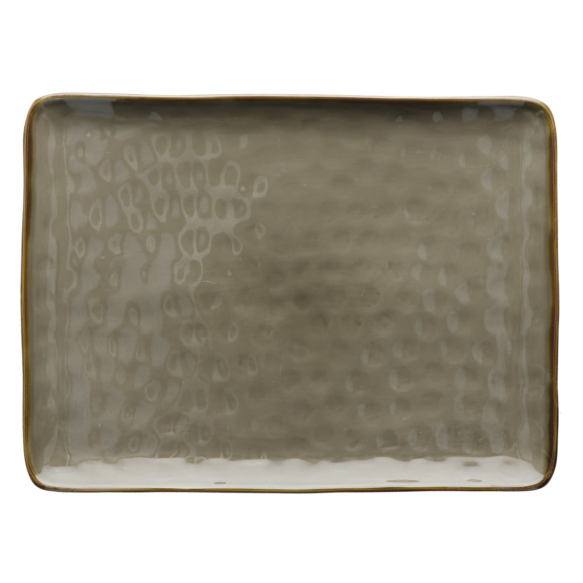 Vassoio rettangolare in porcellana di colore grigio tortora. Colori e forme moderne si mescolano con armonia ed elementi della tradizione. Dimensioni: cm 36 x 26,5. In negozio e online su tuttochic.live