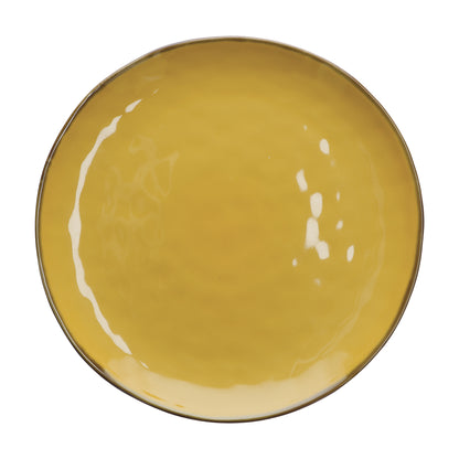 Piatto-Vassoio in porcellana di colore ocra. Colori e forme moderne si mescolano con armonia ed elementi della tradizione. Dimensioni: Ø 32 cm. In negozio e online su tuttochic.live