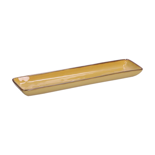 Vassoietto rettangolare in porcellana di colore ocra. Colori e forme moderne si mescolano con armonia ed elementi della tradizione. Dimensioni: cm 32 x 8Materiali: Stoneware Lavabile in lavastoviglie Utilizzabile in microonde. In negozio e online su tuttochic.live