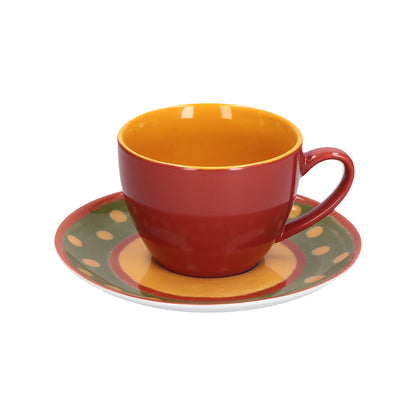 Set di 6 tazze da tè con piatto in porcellana decorata. Capacità: cc 180 Cottage è una collezione perfetta per la stagione autunnale. Il trattamento pittorico e i colori caldi della terra rimandano alle campagne tipiche del mediterraneo. Utilizzabile in lavastoviglie e microonde. In negozio e online su tuttochic.live