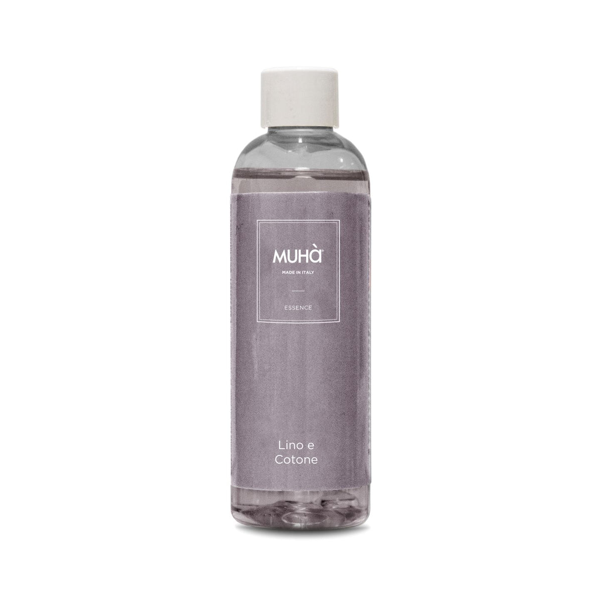 Ricarica per profumatore d'ambiente 200 ml. Lino e Cotone Fragranza intensa, semplice e raffinata ispirata al profumo di pulito. Le note di Alghe marine, petali di rosa, lavanda, sandalo e muschi di quercia ricordano le bianche lenzuola scaldate dal sole e asciugate al vento. In negozio e online su tuttochic.live