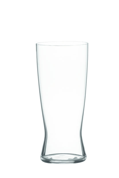 Set di 4 bicchieri per birra Lager in vetro cristallino. I bicchieri da birra classici di Spiegelau migliorano il piacere di bere birra. Dimensioni: mm 82 x 180 h - Capacità: 630 ml. Lavabile in lavastoviglie. Selezione di prodotti Spiegelau, in negozio e online su tuttochic.live