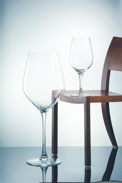 Calice gigante in vetro cristallino. Ideale per scenografie e complemento d'arredo. Dimensioni: mm 290 x 750 h - Capacità: 15 litri. Lavabile in lavastoviglie. In negozio e online su tuttochic.live