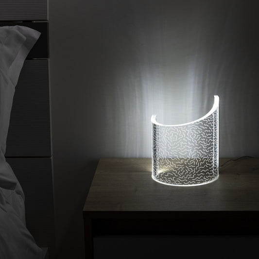 Lampada a led in metacrilato Half Abstract Vesta Home. Dimensioni cm 16,5×11×20h. In negozio e online su tuttochic.live