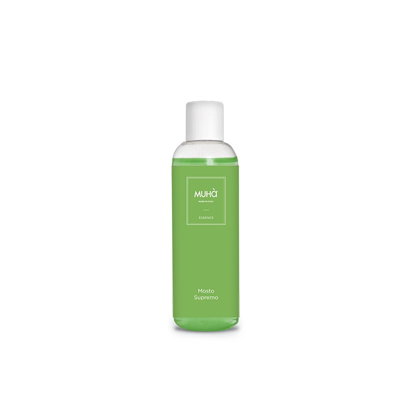 Ricarica per profumatore d'ambiente 200 ml. fragranza MOSTO SUPREMO La fragranza seducente che cattura e confonde tutti i sensi. Profumo irresistibile che si dischiude con un delicato movimento profondo, donato dall’intensa nota di uva fragola e dalla delicata sfumatura di vaniglia. In negozio e online su tutttochic.it