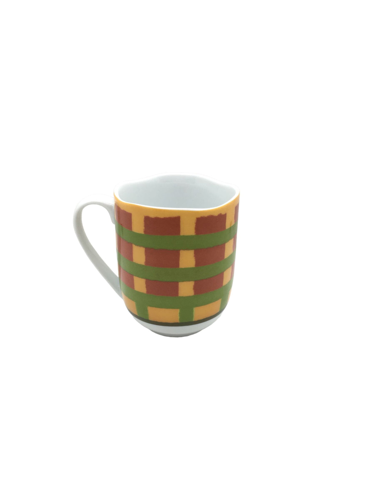 Mug in porcellana decorata. Capacita: cc 300 Cottage è una collezione perfetta per la stagione autunnale. Il trattamento pittorico e i colori caldi della terra rimandano alle campagne tipiche del mediterraneo. Lavabile in lavastoviglie Utilizzabile in forno a microonde. In negozio e online su tuttochic.live