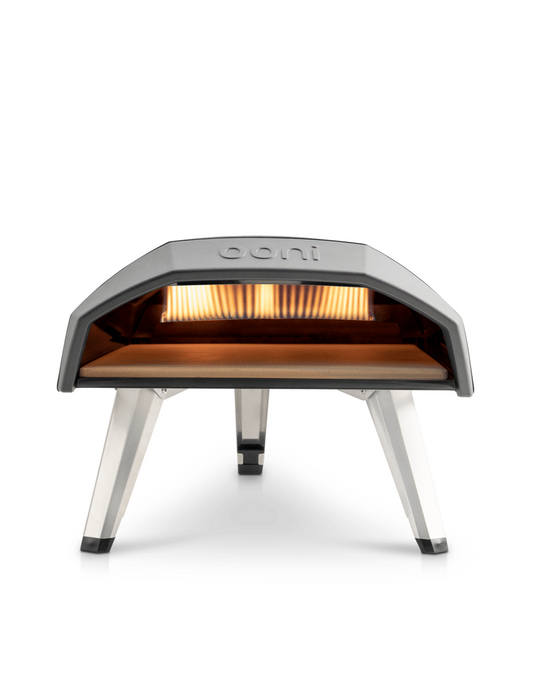 Forno portatile alimentato a gas, in grado di cucinare l’autentica pizza cotta su pietra in qualsiasi spazio all’aperto in soli 60 secondi. Accensione istantanea e controllo del calore regolabile. Dal design eccezionale, progettato per essere pratico e facile da utilizzare. In negozio e online su tuttochic.live