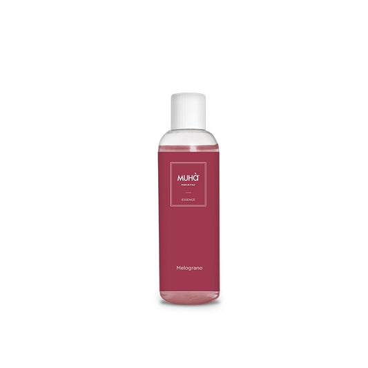 Ricarica per profumatore d'ambiente 100 ml. Fragranza Melograno L’intenso profumo dell’arancio si alterna alla delicata fragranza di pesca ed al fresco sentore del melone, riportando alla mente le assolate campagne siciliane, accarezzate dal vento carico di dolci note fruttate... In negozio e online su tuttochic.live