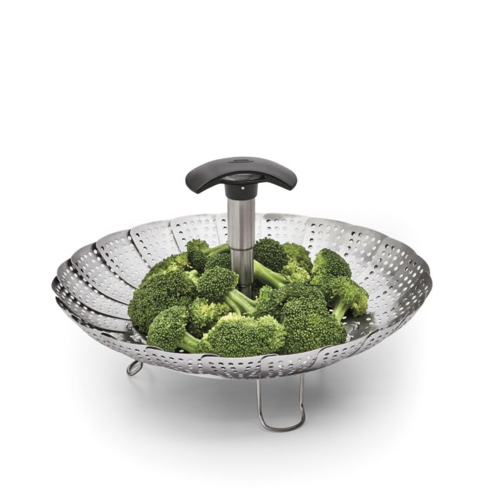 Vaporiera per la cottura a vapore in pentola, si adatta a pentole di 20 cm di diametro. Manico rimovibile per la cottura di cibi di grandi dimensioni  Materiale: acciaio inox 