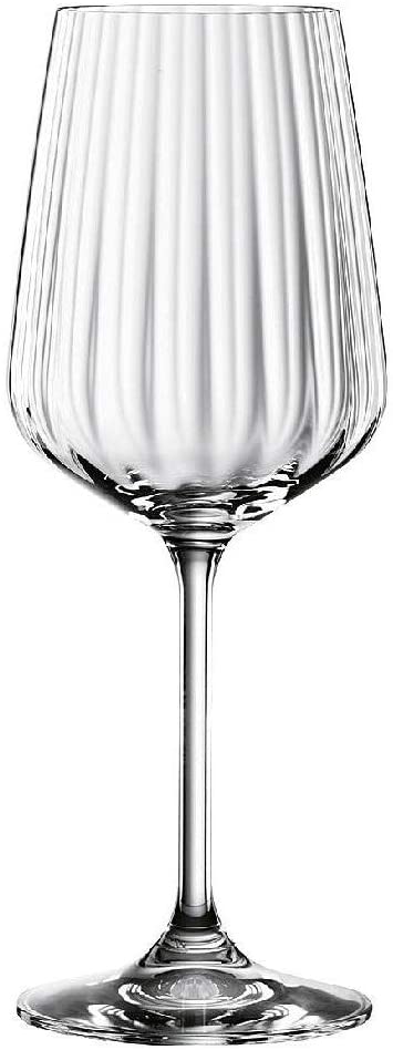 Set di 4 calici per vino rosso in vetro cristallino lavorato. Dimensioni: mm 96 x 225 h - Capacità: 630 ml. Lavabile in lavastoviglie. In negozio e online su tuttochic.live